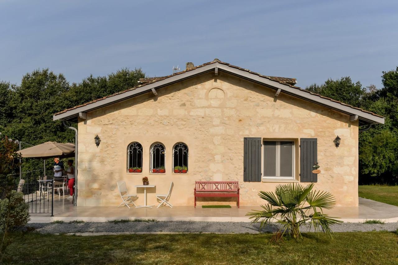 多麦恩山谷住宿加早餐旅馆 Lignan-de-Bordeaux 外观 照片