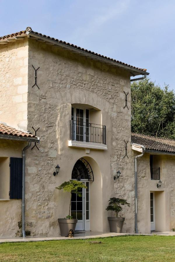 多麦恩山谷住宿加早餐旅馆 Lignan-de-Bordeaux 外观 照片